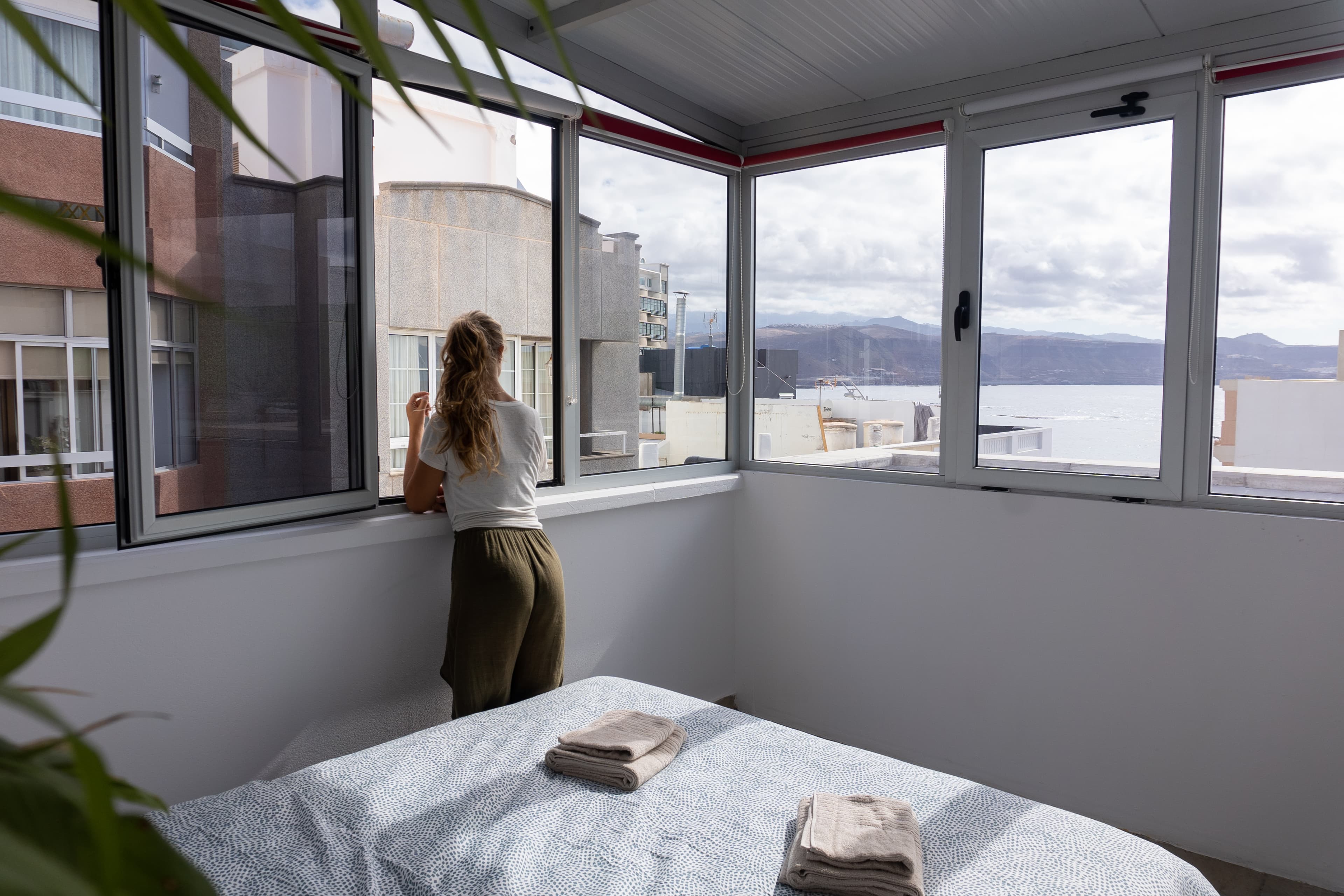 Gran Canaria Master Room — ocean view suite at Tamaran House